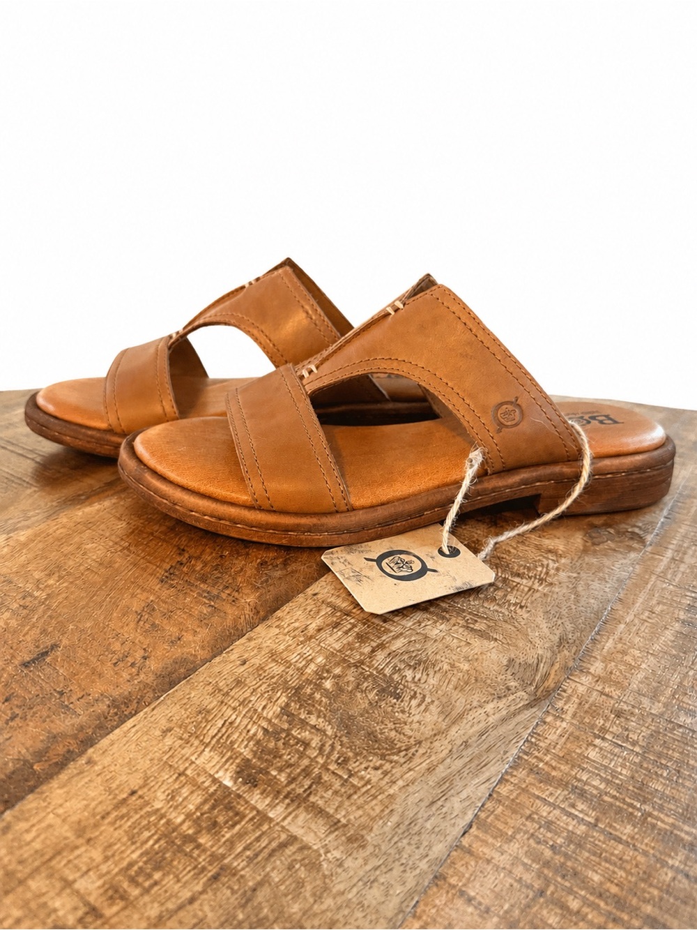 NWT Born Remo Leather Sandals, Size 7 - Picture 6 of 11